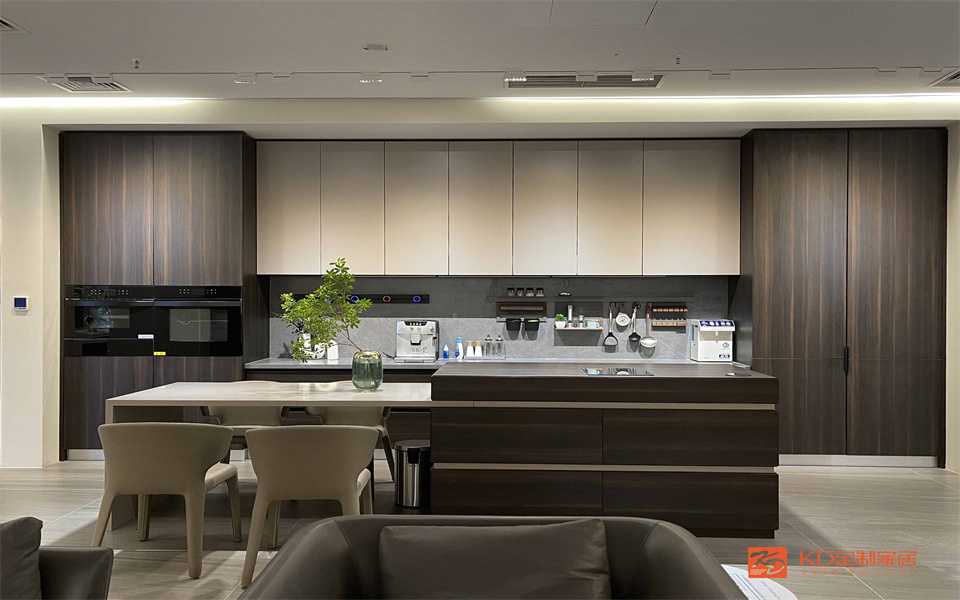 露水河鉆石客戶KD定制家居 始于顏值 終于品質